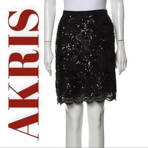 AKRIS ELEGANT BEADED BLACK PENCIL SKIRT QUIET LUXURY OLD MONEY, Size 8
